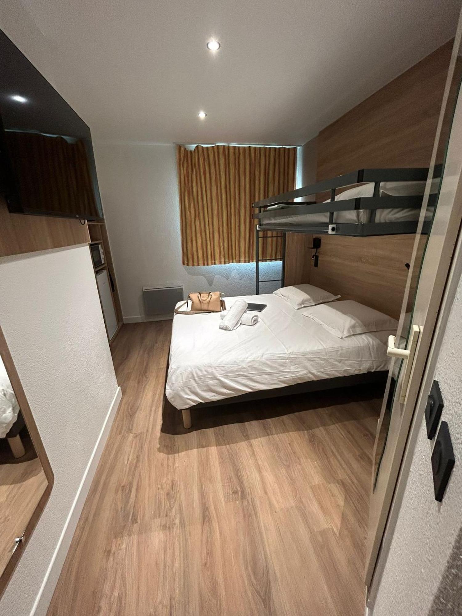 Kyriad Eco Lille Sud - Noyelles Godault Exterior photo